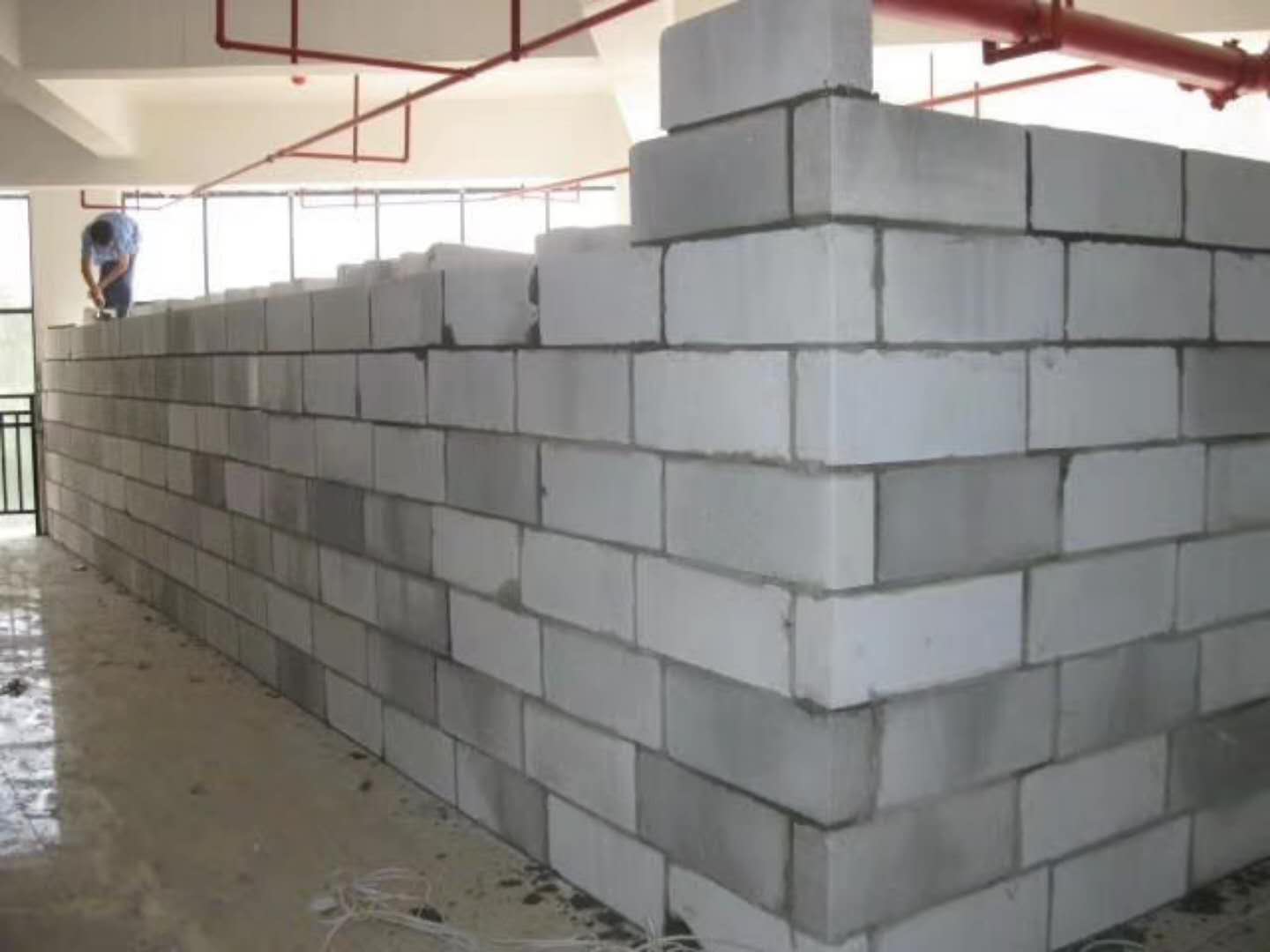 义乌蒸压加气混凝土砌块承重墙静力和抗震性能的研究
